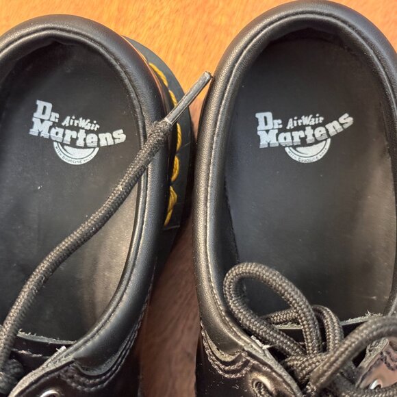Dr. Martens 8053 Leather Platform Casual Shoe size 7 Pre owned- Like new - Picture 5 of 8